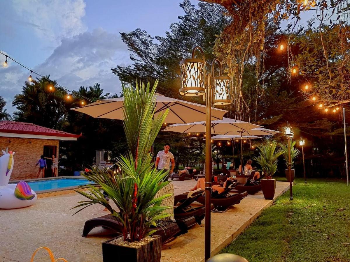 Hotel Los Higuerones Paso Canoas Exterior photo