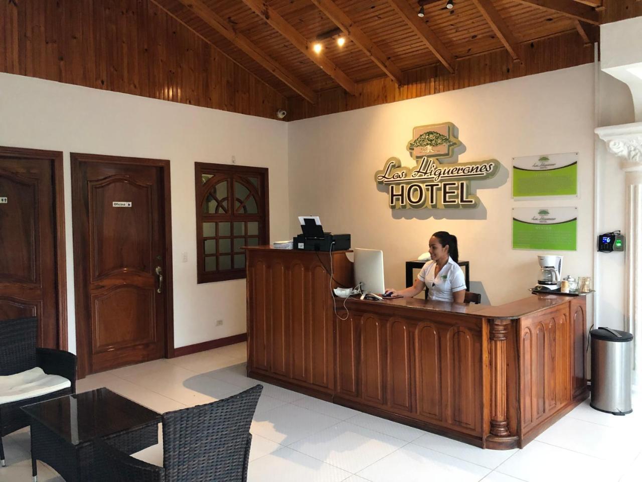 Hotel Los Higuerones Paso Canoas Exterior photo